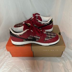 Nike Dunk Low | Youth Size 4